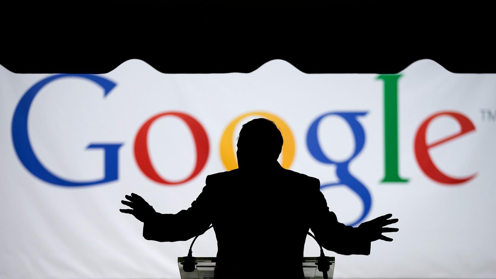 США будет устраивать переговоры СМИ с Google и Facebook